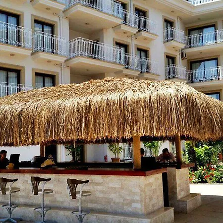 Hotel Pasa Garden 4*