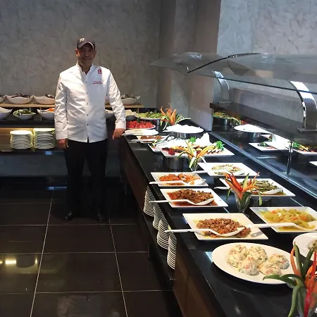 Hotel Pasa Garden 4*